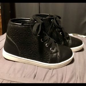 REPORT Girls black high top sneakers size 2